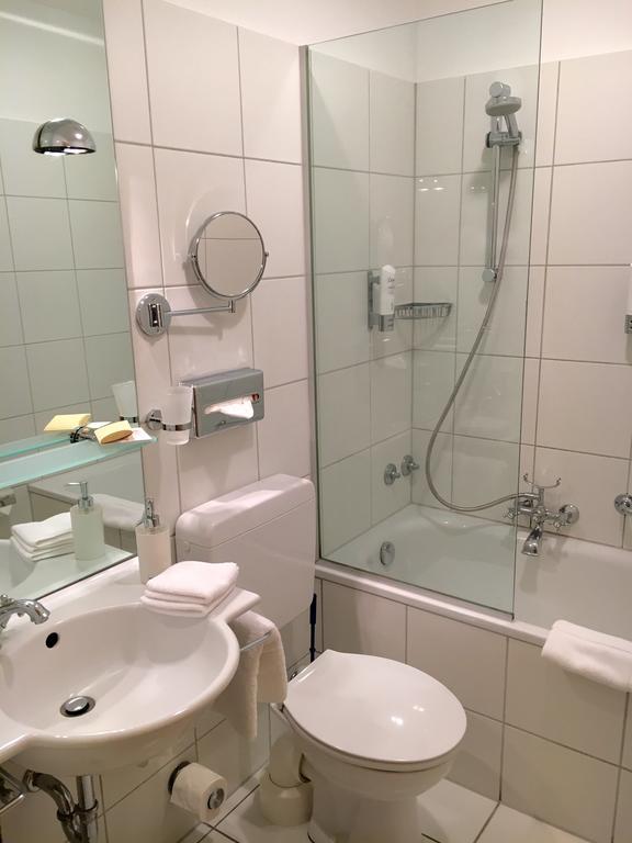 Gaestehaus Hoepkens Ruh Bremen Room photo